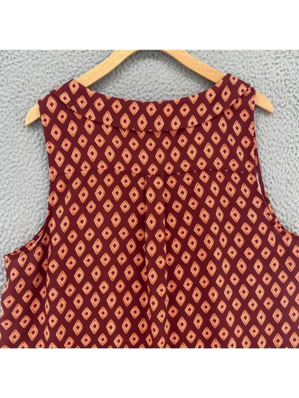 ModCloth 2X Plus Brown Pattern Sleeveless Collared V Neck Blouse Pullover Casual